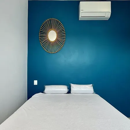 In L Estartit With Waterfront Views * 埃斯塔蒂特
