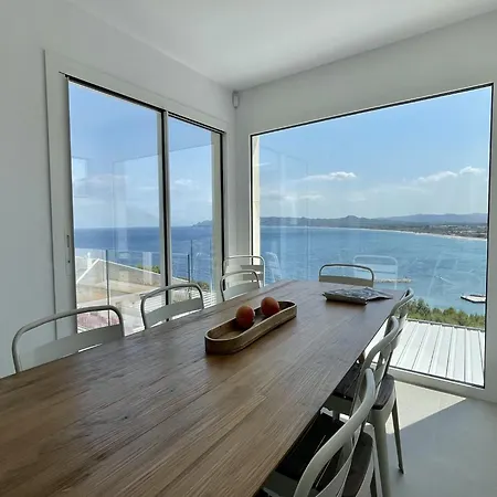 In L Estartit With Waterfront Views 别墅 *