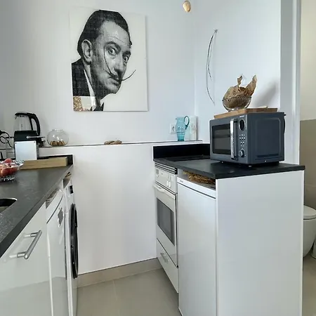 别墅 In L Estartit With Waterfront Views *