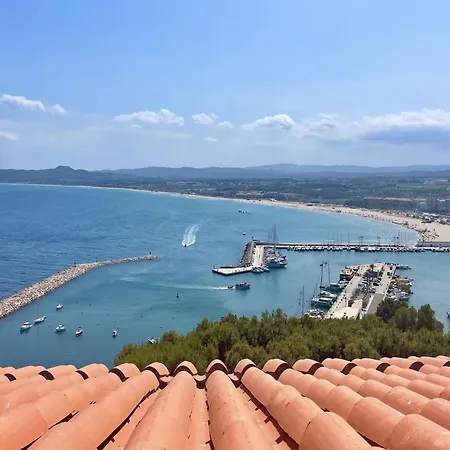 别墅 In L Estartit With Waterfront Views